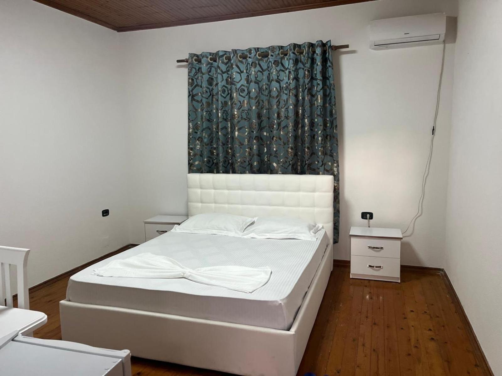 Cozy Little Holiday House Shkoder Exterior photo